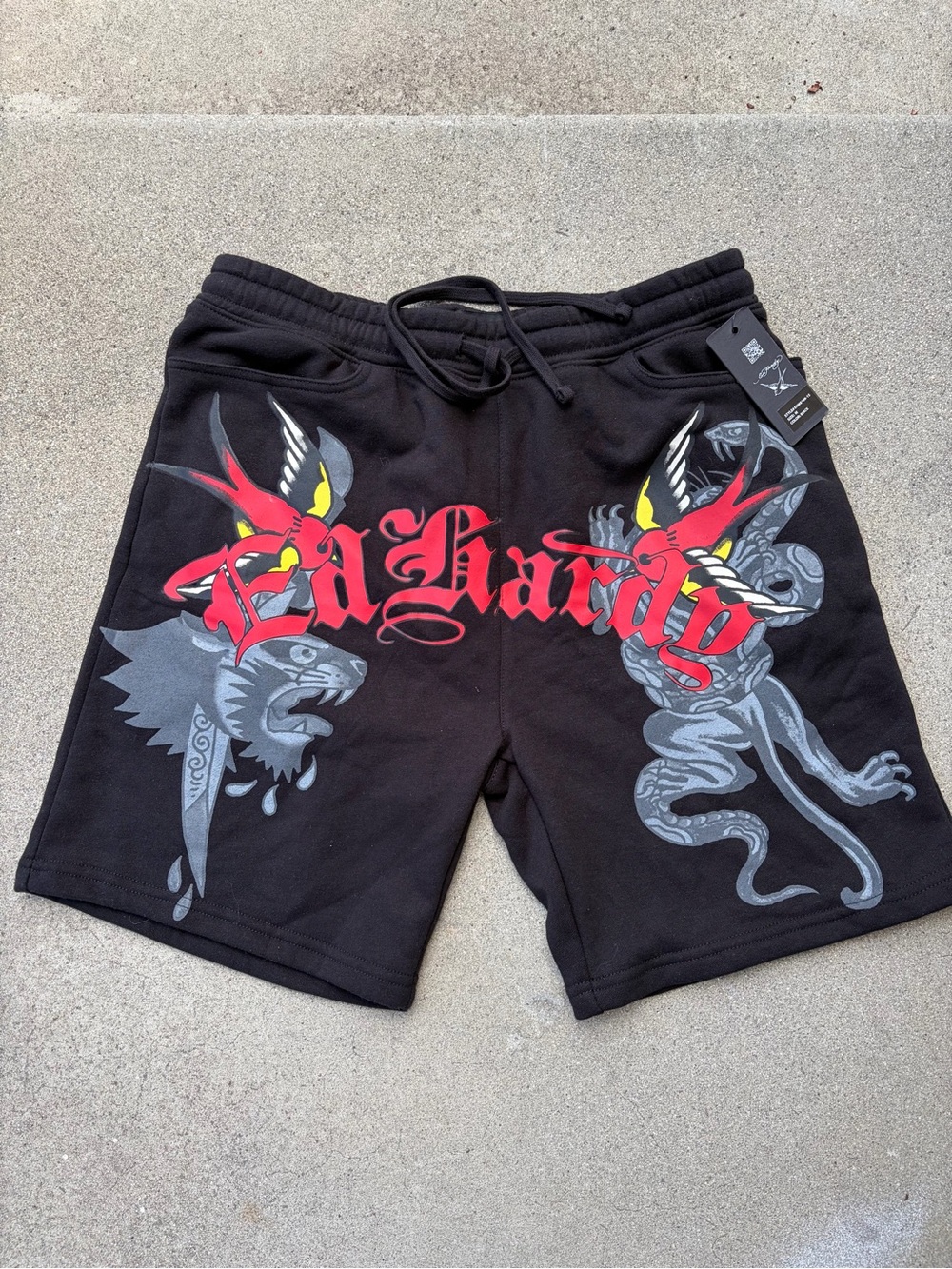 NEW WITH TAGS Ed Hardy Fleece Sweat Shorts with Logo Men’s Medium Streetwear Y2K